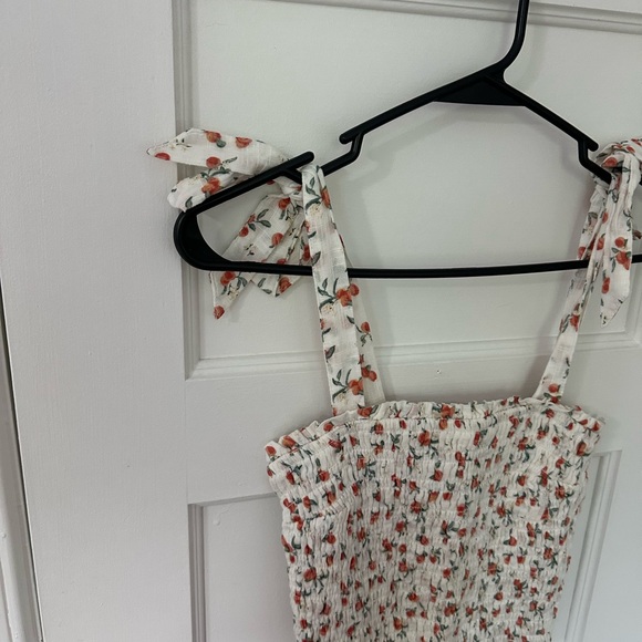 Abercrombie White and Orange Skirt Set with Ruffled Hem - Picture 6 of 10